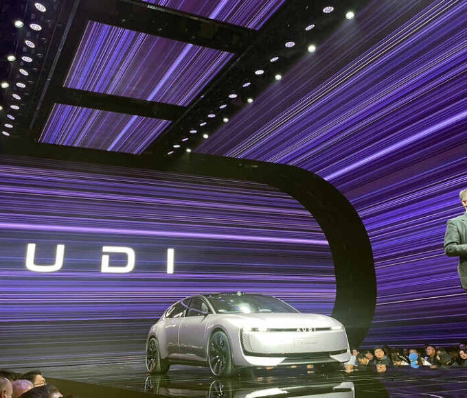Audi Unveils New Logo